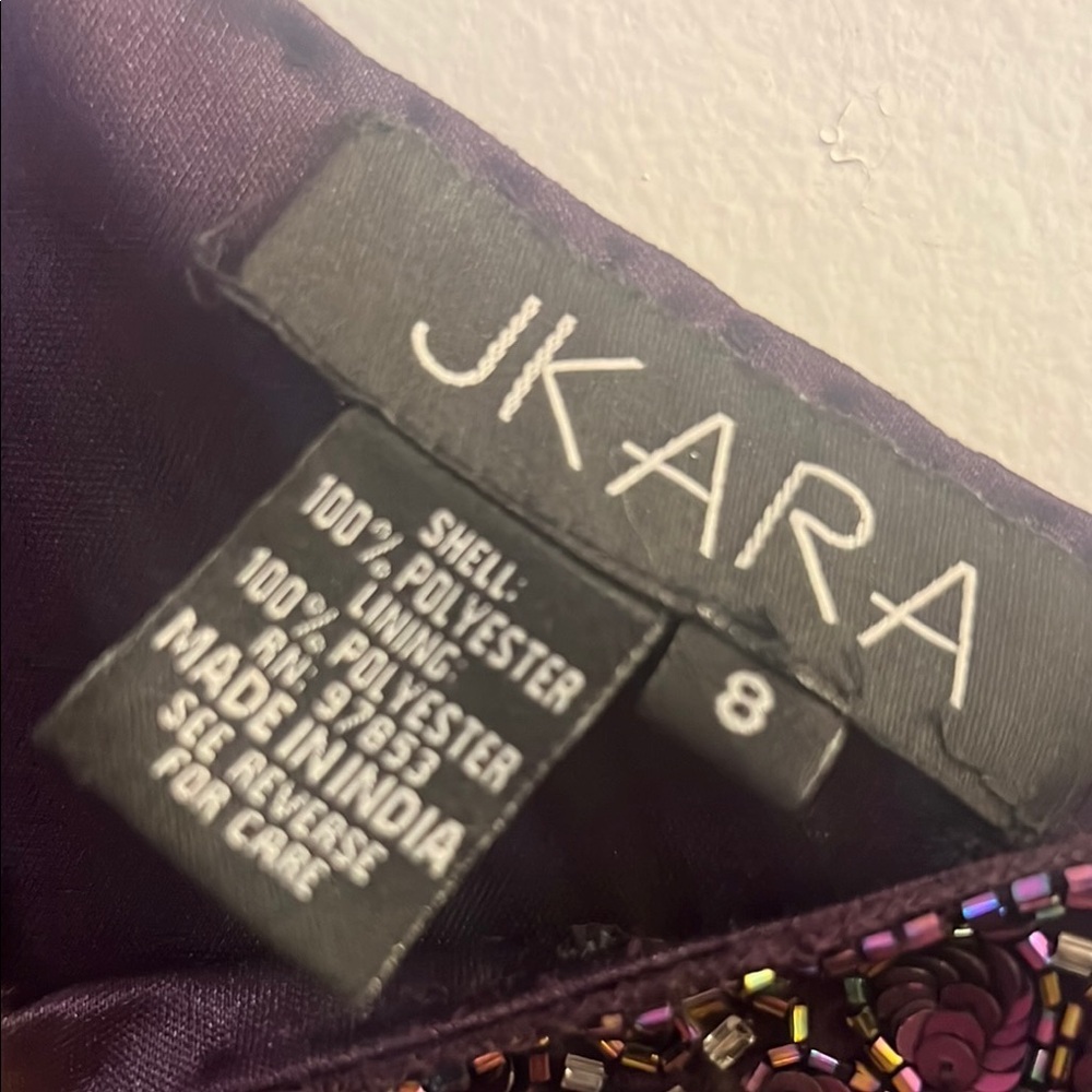 J KARA - Elegant purple chiffon and Sequin Embellishments size 8 - Picture 9 of 9